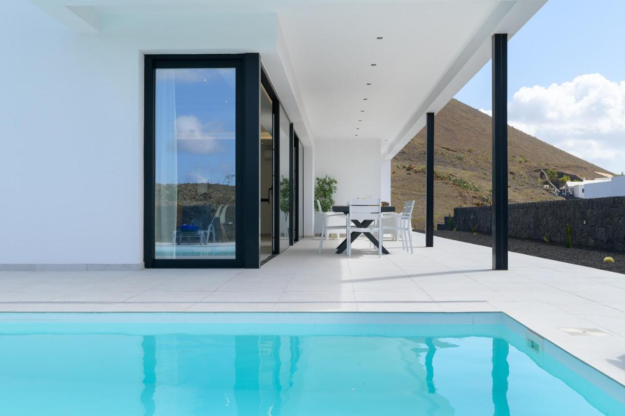 Villa Ainara Tias Exterior photo